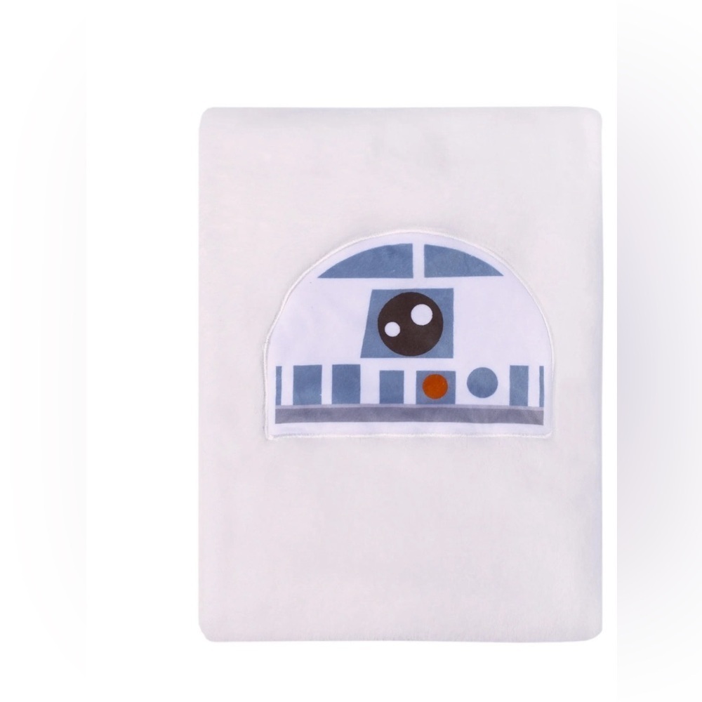 Star Wars White and Blue Droid Plush blanket - Picture 3 of 4